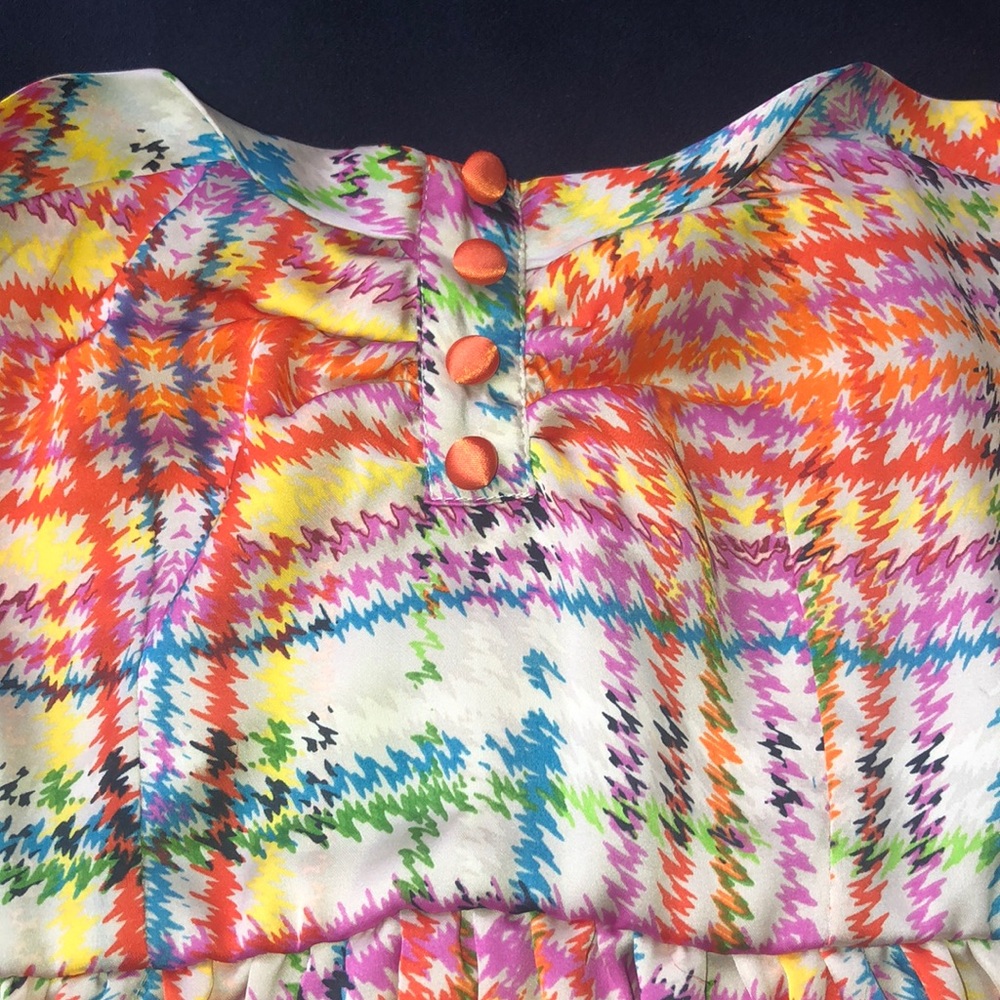 Halter top - Picture 2 of 4